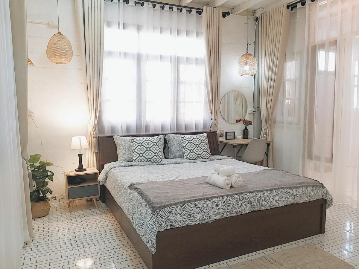 The Warehouse - Ayutthaya Apartment ภายนอก รูปภาพ