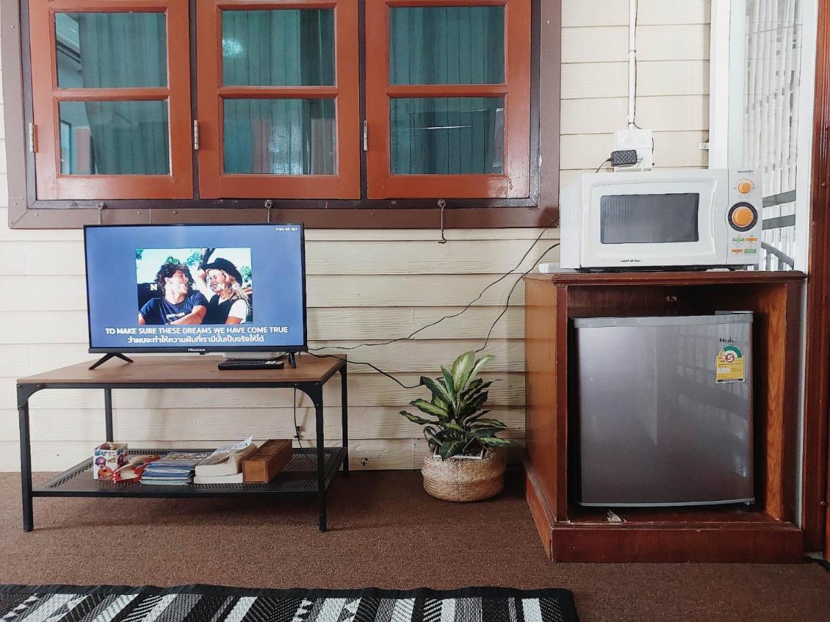 The Warehouse - Ayutthaya Apartment ภายนอก รูปภาพ