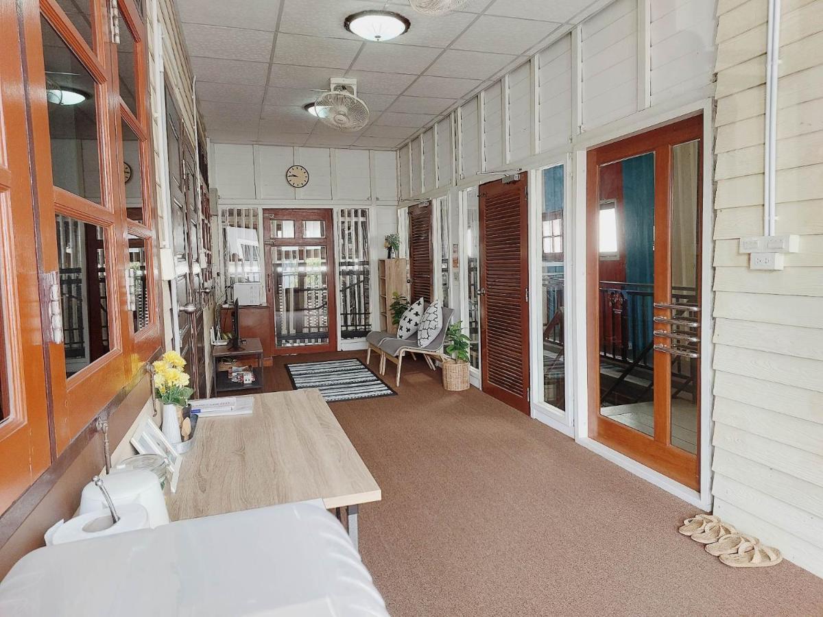 The Warehouse - Ayutthaya Apartment ภายนอก รูปภาพ