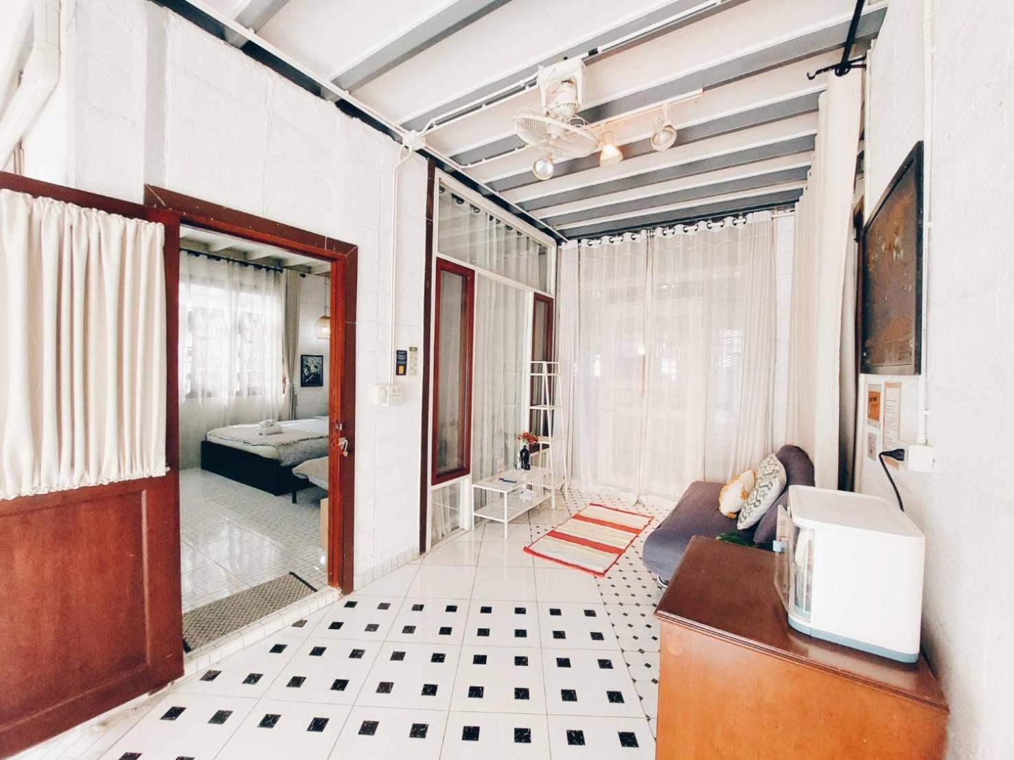 The Warehouse - Ayutthaya Apartment ภายนอก รูปภาพ