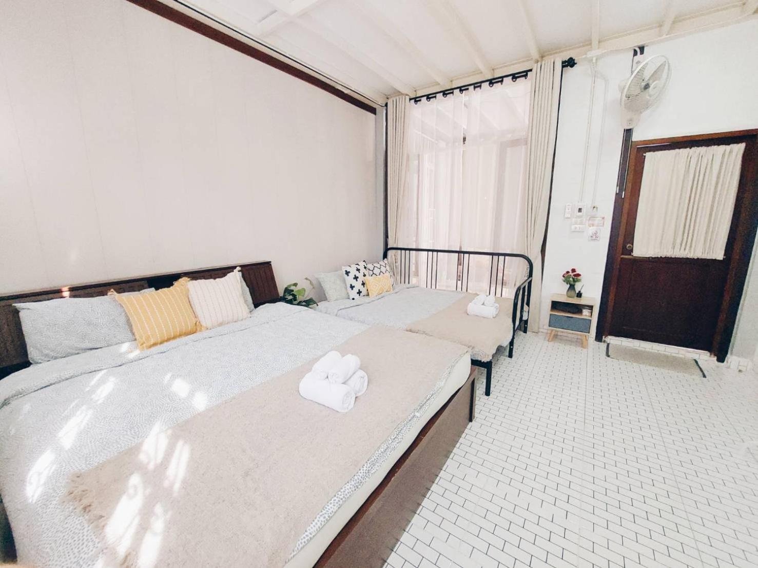 The Warehouse - Ayutthaya Apartment ภายนอก รูปภาพ